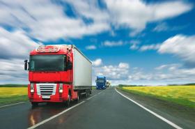 Smluvní vztahy při silniční přepravě nákladů